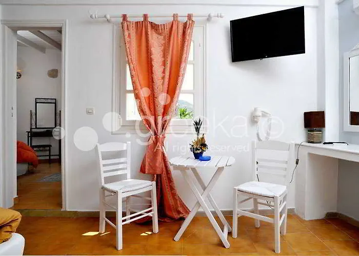 Krotiribay Adults Parikia (Paros)