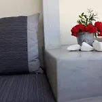 Ξενοδοχείο με διαμερίσματα Krotiribay Adults Πάρος