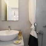 Ξενοδοχείο με διαμερίσματα Krotiribay Adults Πάρος