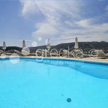 Lejlighedshotel Krotiribay Adults Páros