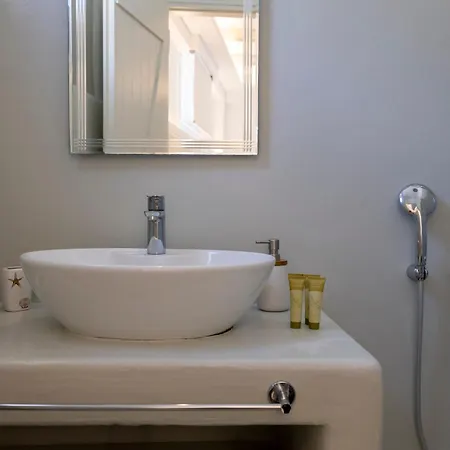 Ξενοδοχείο με διαμερίσματα Krotiribay Adults 4*