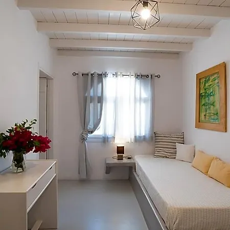 Krotiribay Adults Апарт-отель Парос