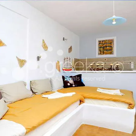 Krotiribay Adults 公寓式酒店 Páros