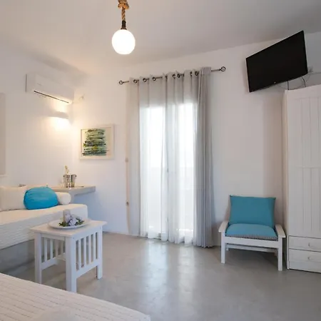 Lägenhetshotell Krotiribay Adults 4*